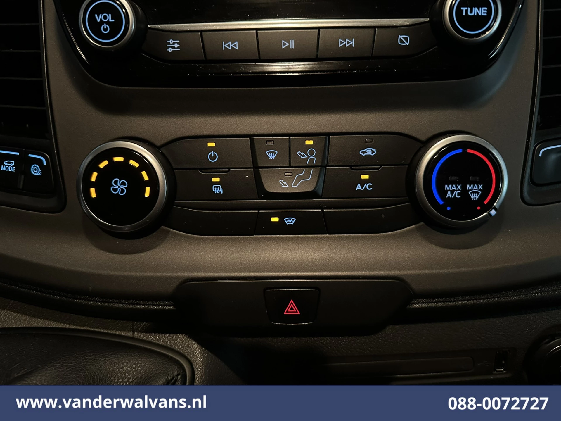 Hoofdafbeelding Ford Transit Custom