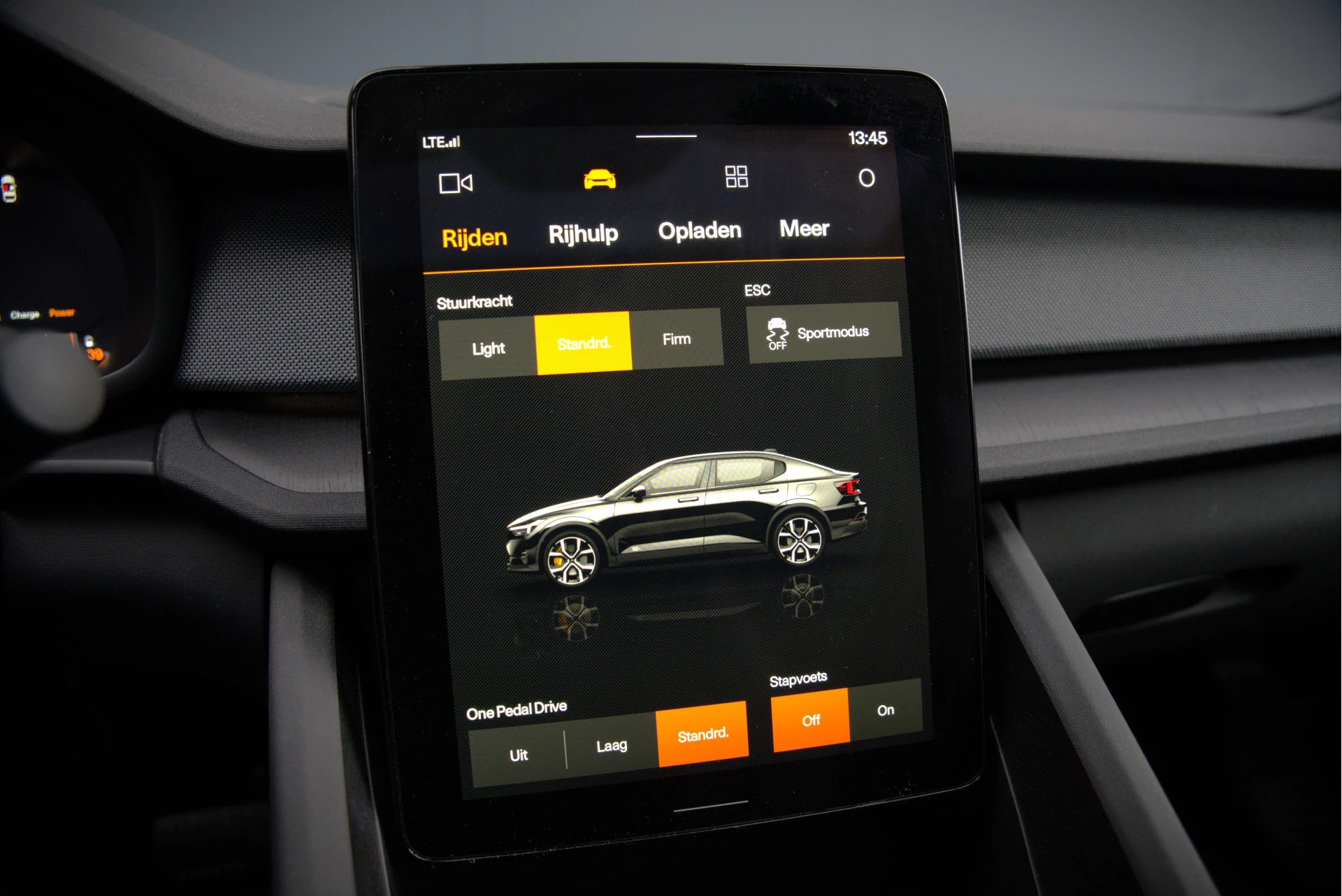 Hoofdafbeelding Polestar 2