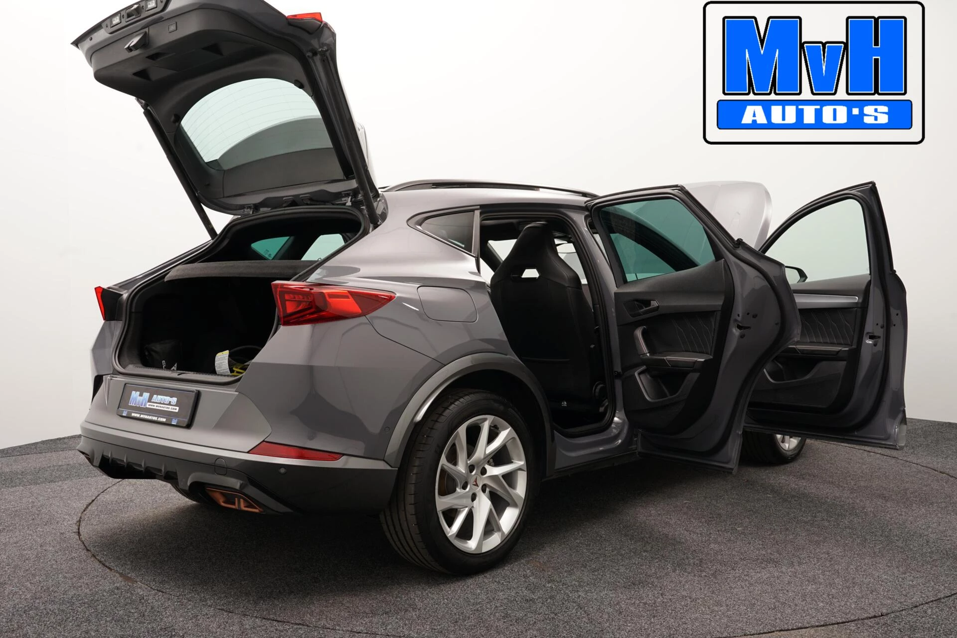 Hoofdafbeelding CUPRA Formentor