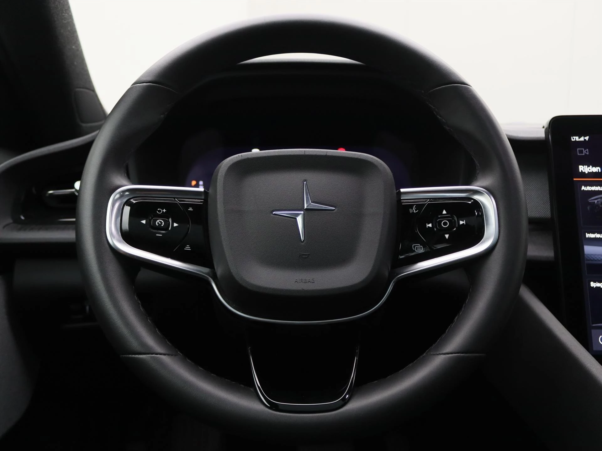 Hoofdafbeelding Polestar 2