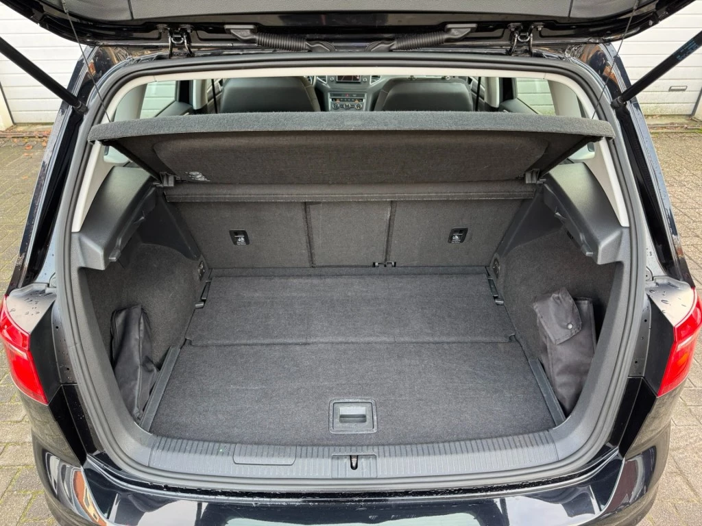 Hoofdafbeelding Volkswagen Golf Sportsvan