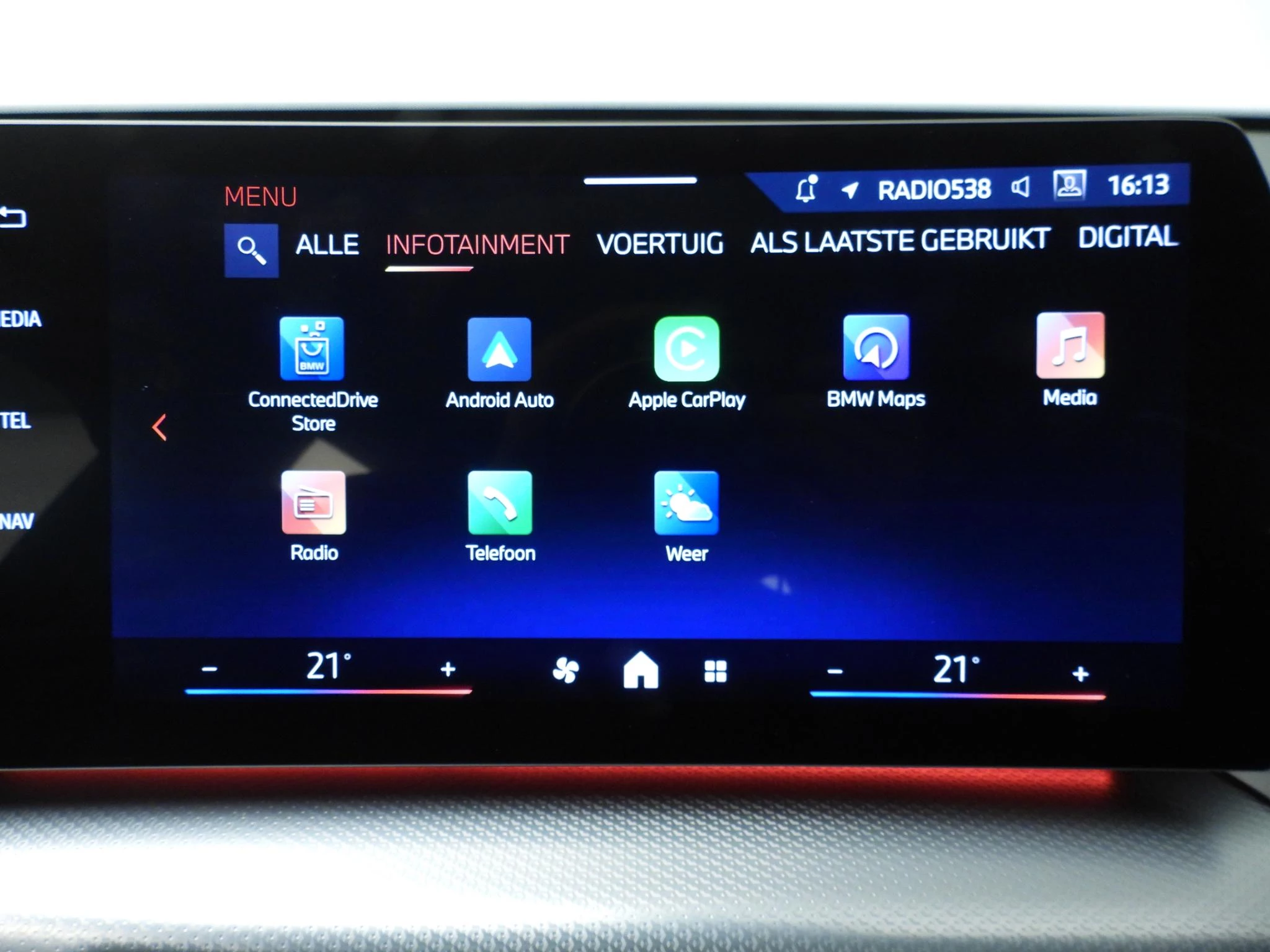 Hoofdafbeelding BMW iX2