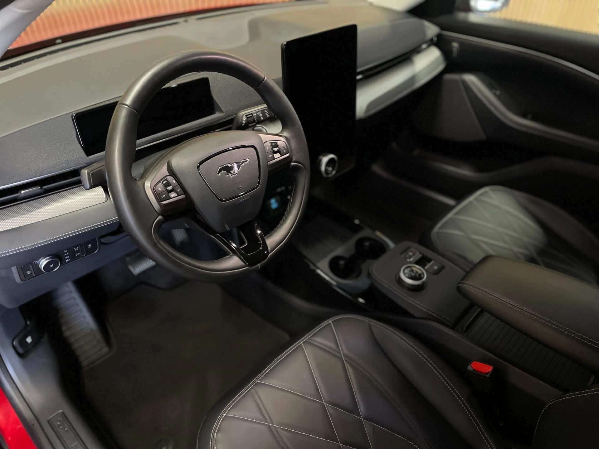 Hoofdafbeelding Ford Mustang Mach-E