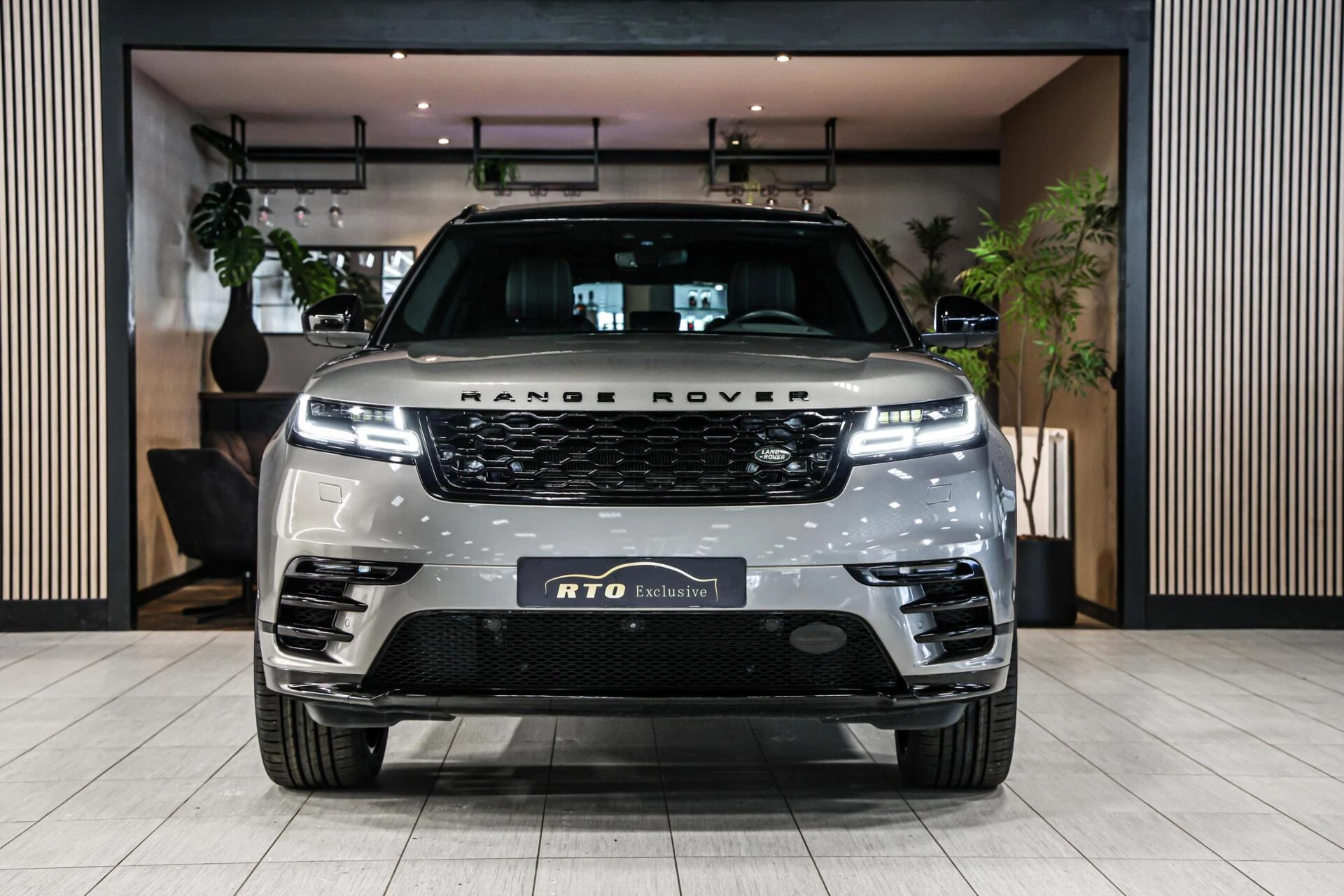 Hoofdafbeelding Land Rover Range Rover Velar