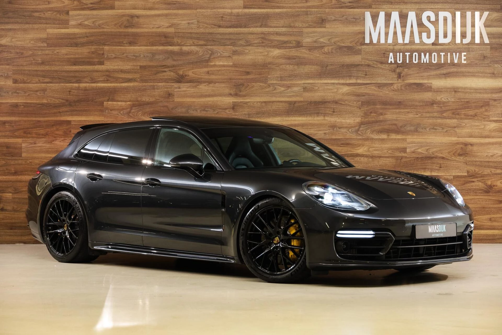 Hoofdafbeelding Porsche Panamera