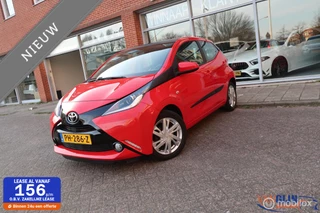 Toyota Aygo 1.0 VVT-i x-play Airco Cruise Cont