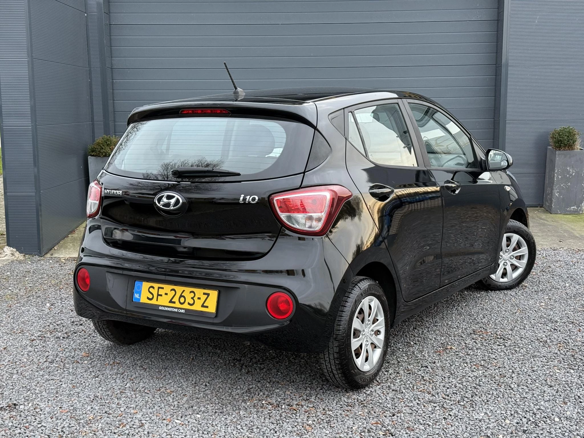 Hoofdafbeelding Hyundai i10