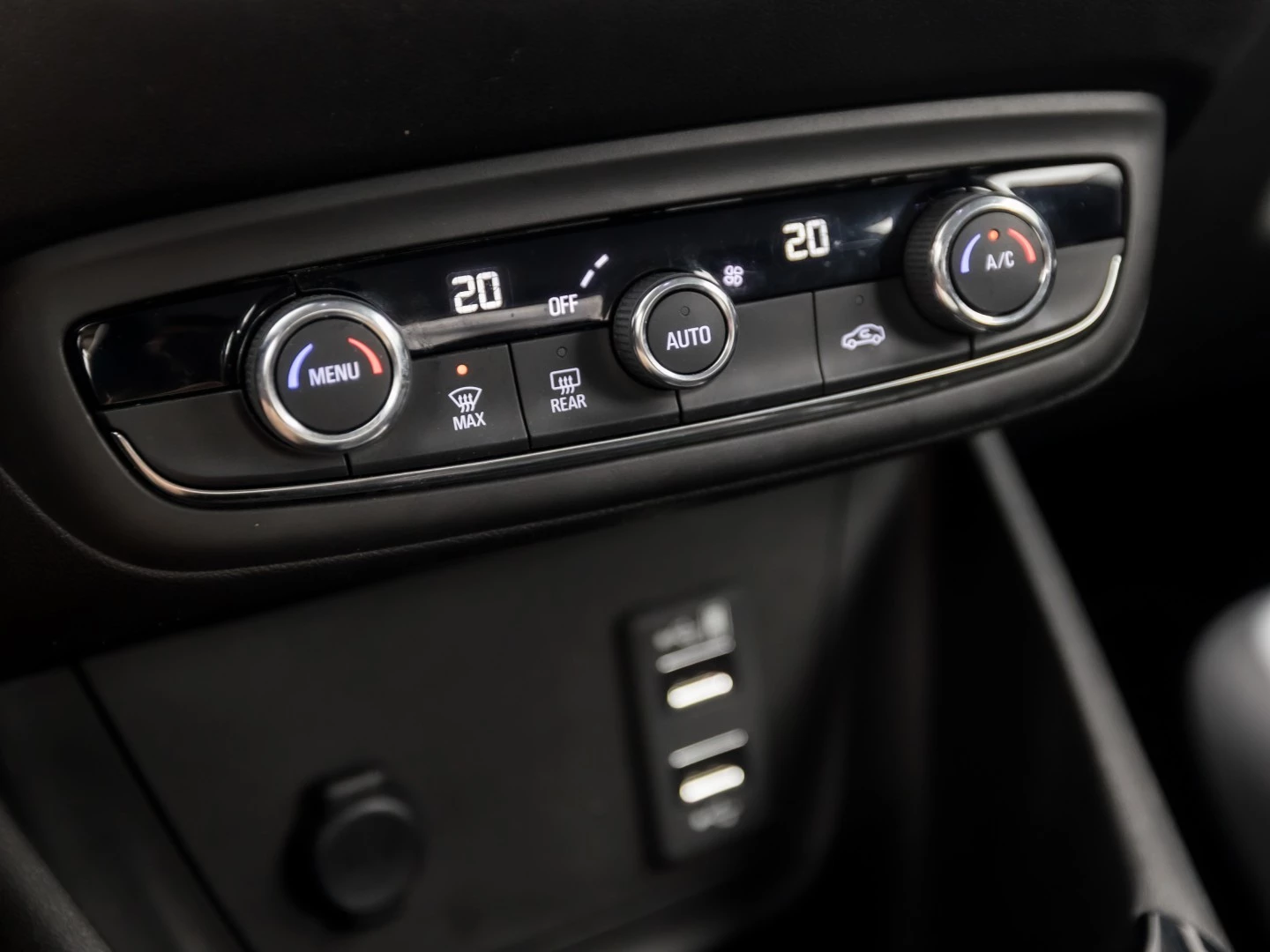 Hoofdafbeelding Opel Crossland X