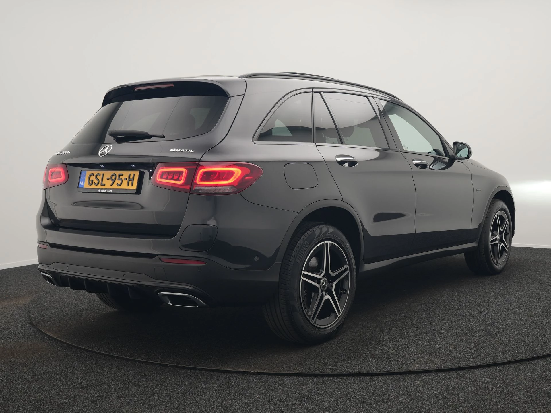 Hoofdafbeelding Mercedes-Benz GLC