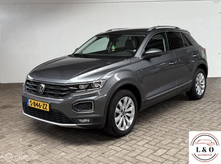 Volkswagen T-Roc 1.5 TSI Sport. TREKHAAK - DIGI