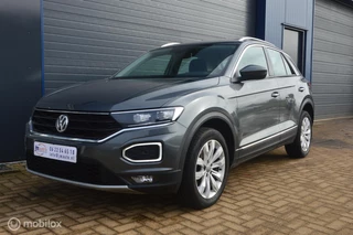 Volkswagen T-Roc 1.5 TSI Sport,Pano,Trekhaak,