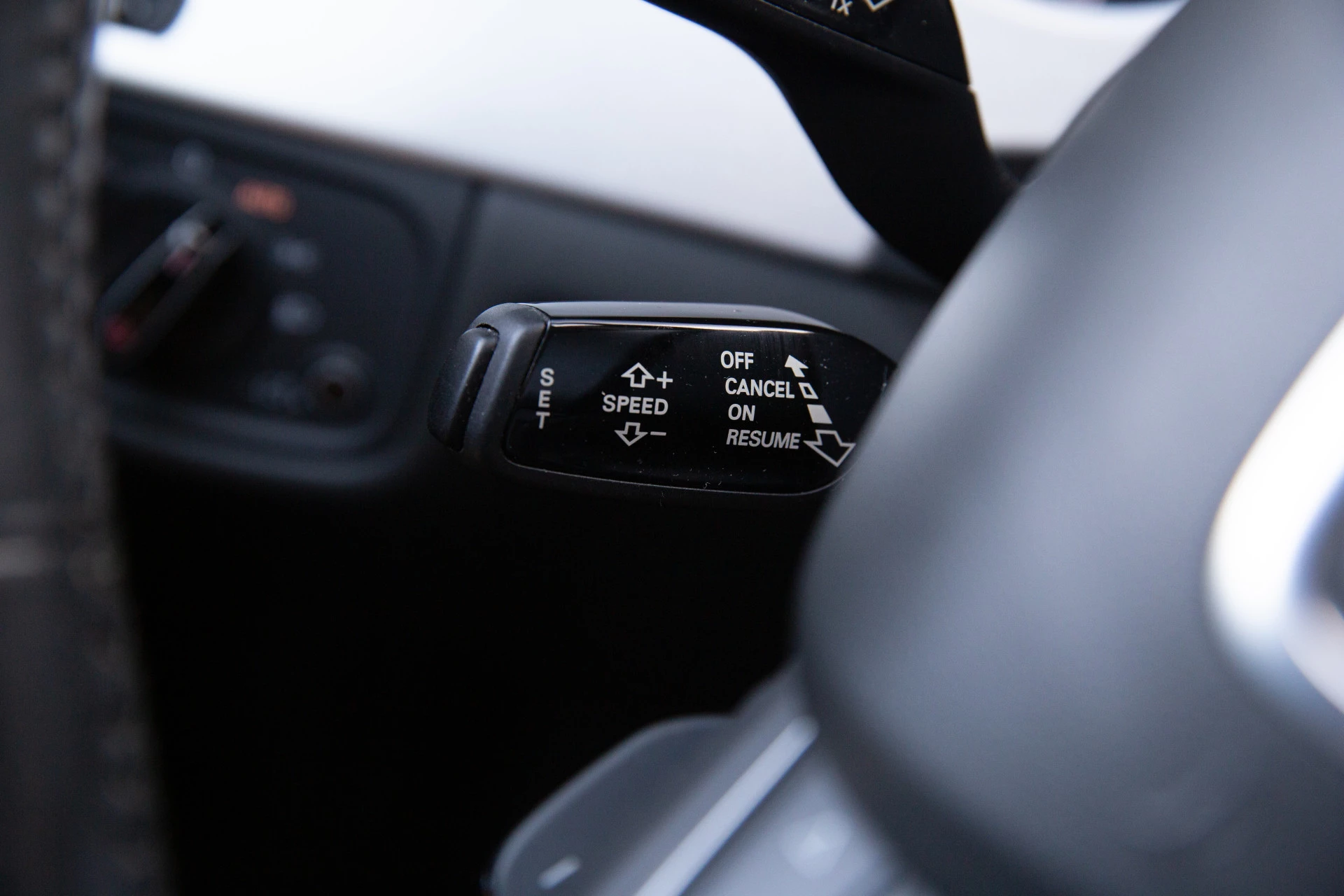 Hoofdafbeelding Audi A8