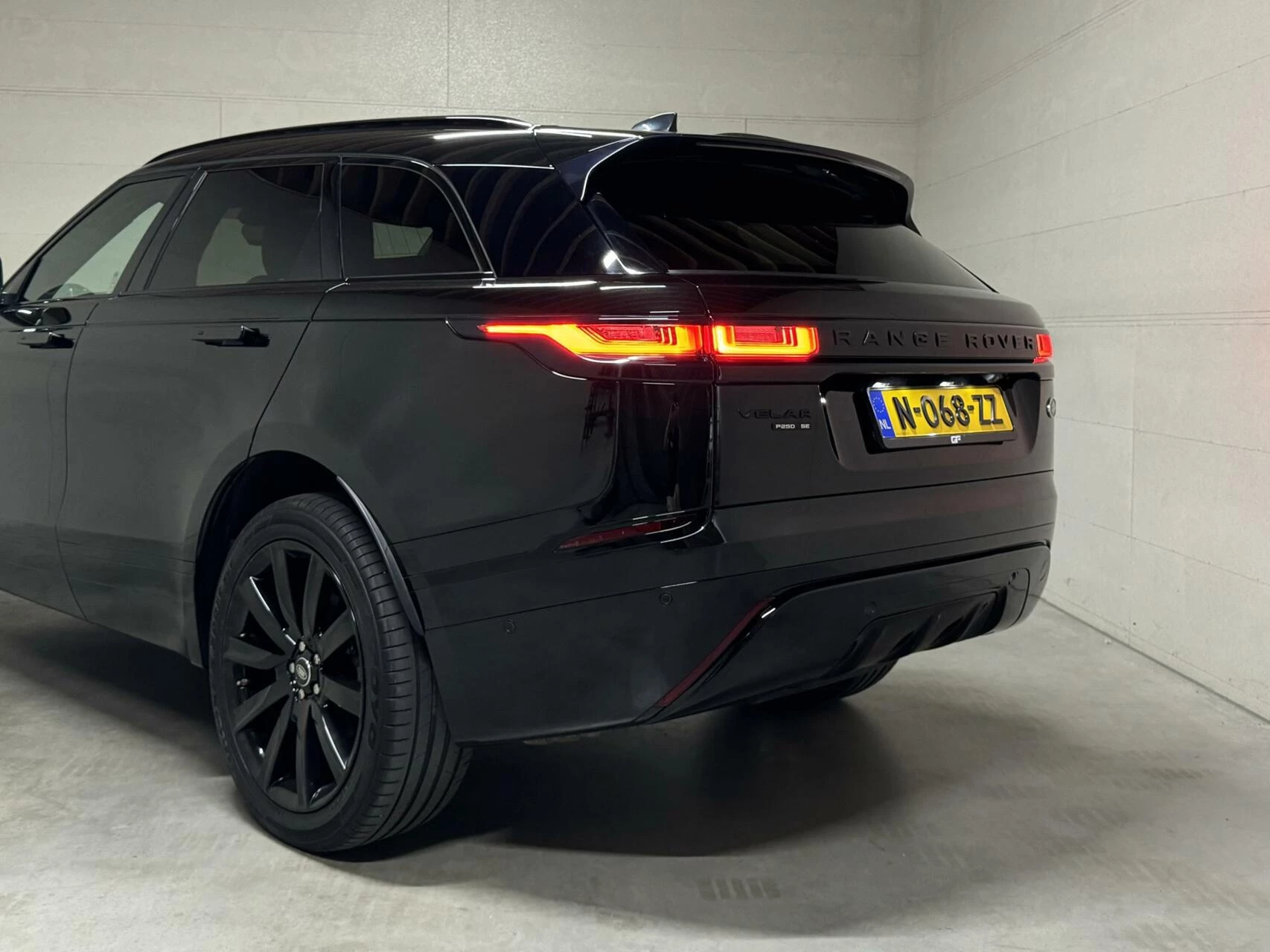 Hoofdafbeelding Land Rover Range Rover Velar