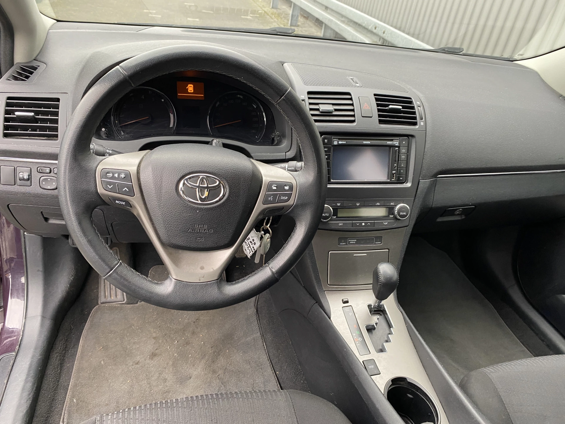 Hoofdafbeelding Toyota Avensis