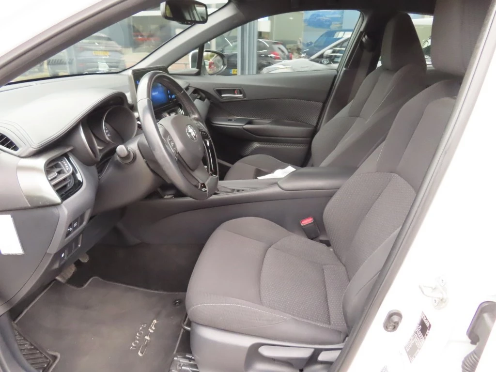 Hoofdafbeelding Toyota C-HR