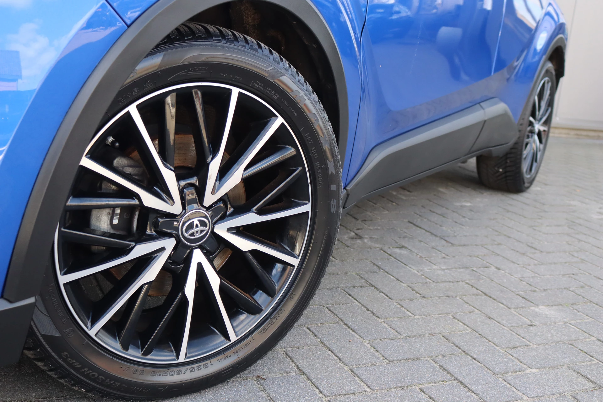 Hoofdafbeelding Toyota C-HR