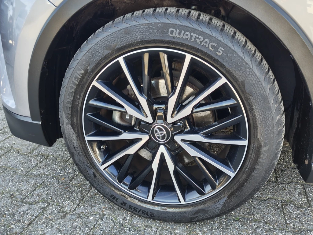 Hoofdafbeelding Toyota C-HR