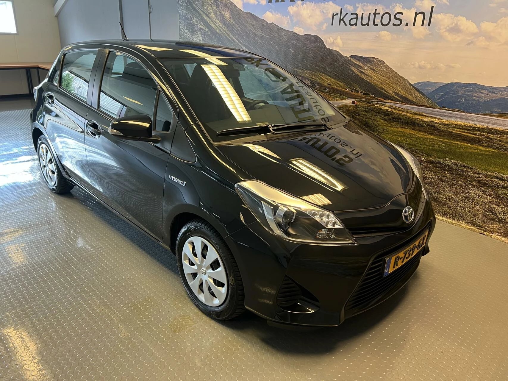 Hoofdafbeelding Toyota Yaris