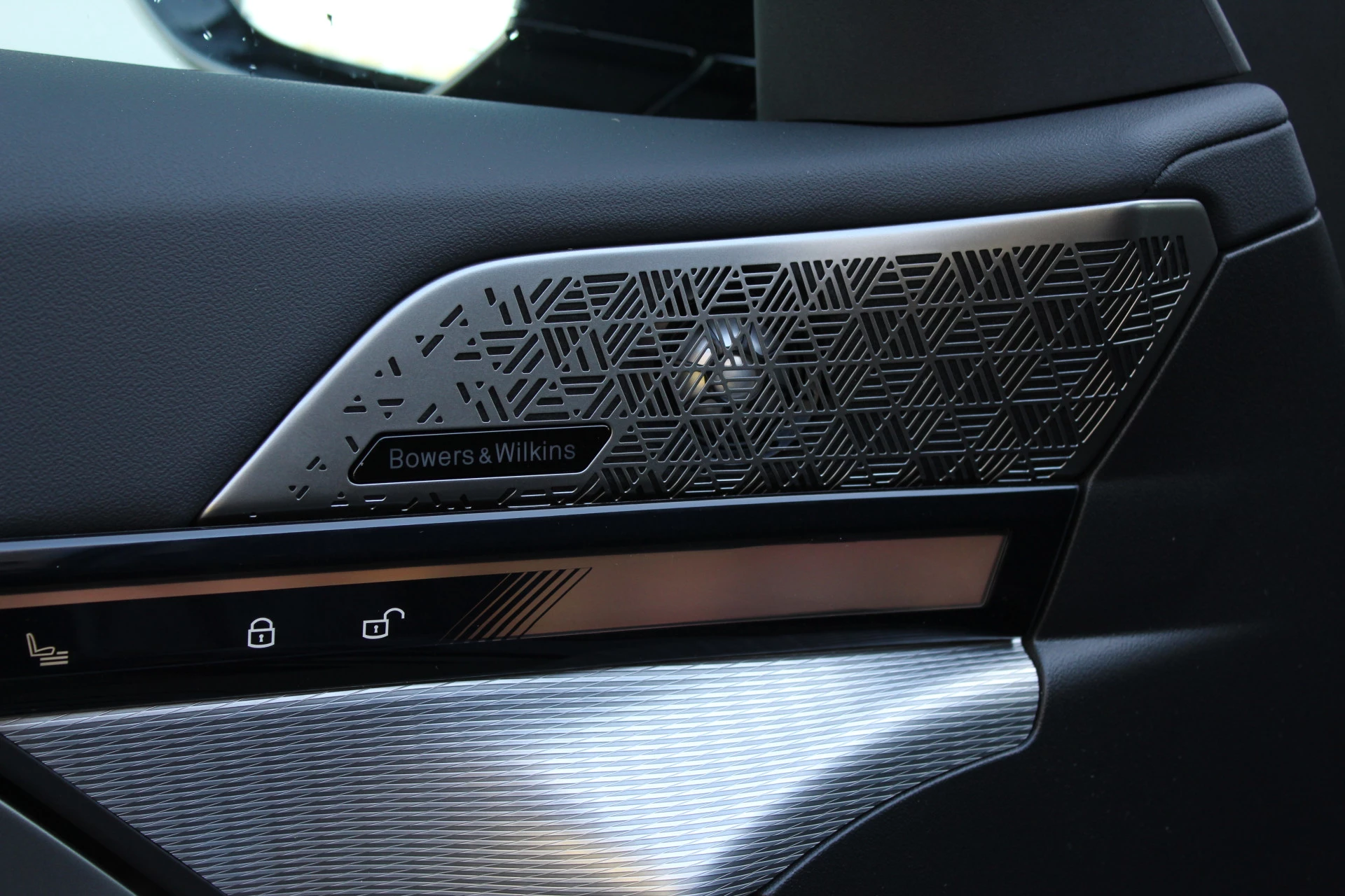 Hoofdafbeelding BMW i5