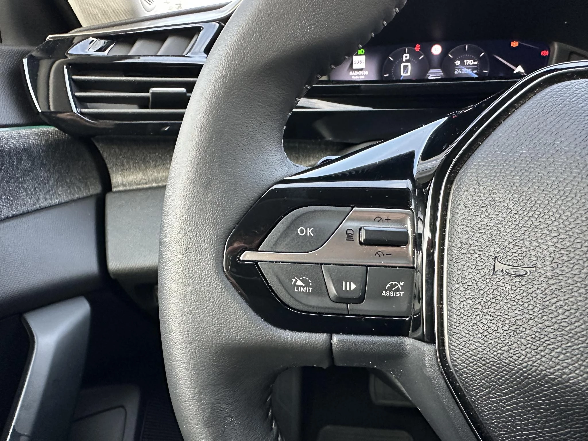 Hoofdafbeelding Peugeot 408