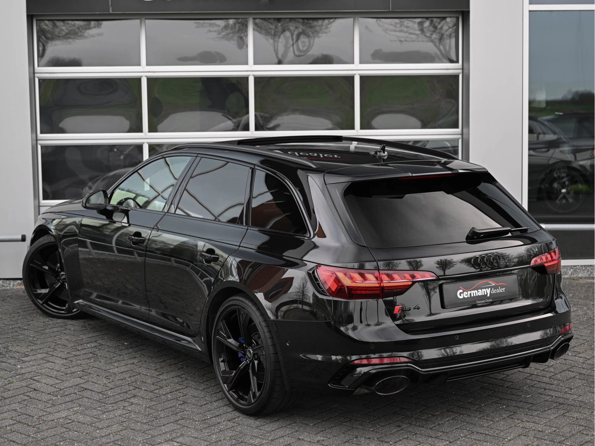 Hoofdafbeelding Audi RS4