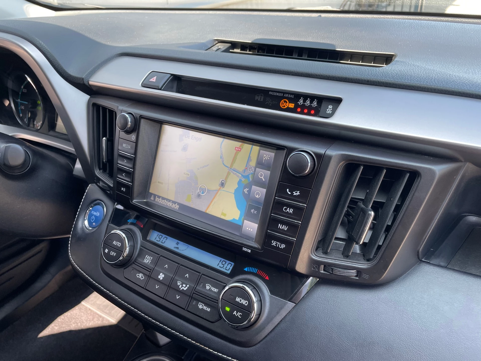 Hoofdafbeelding Toyota RAV4