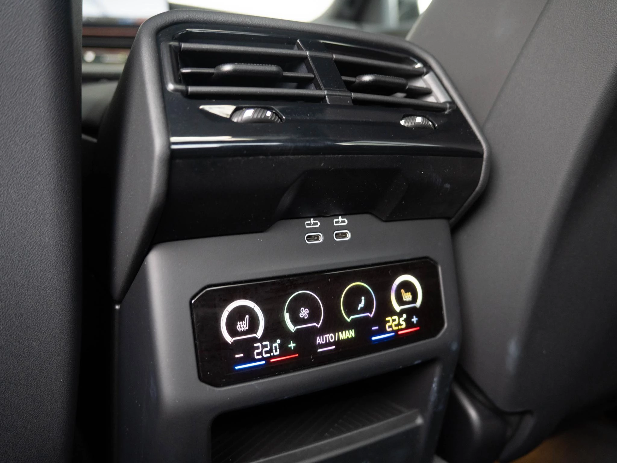 Hoofdafbeelding BMW i5