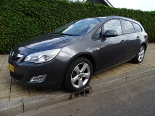 Hoofdafbeelding Opel Astra Opel Astra 1.4 TURBO SPORT-Airco-Cruise-Trkh-Lmv-Pdc
