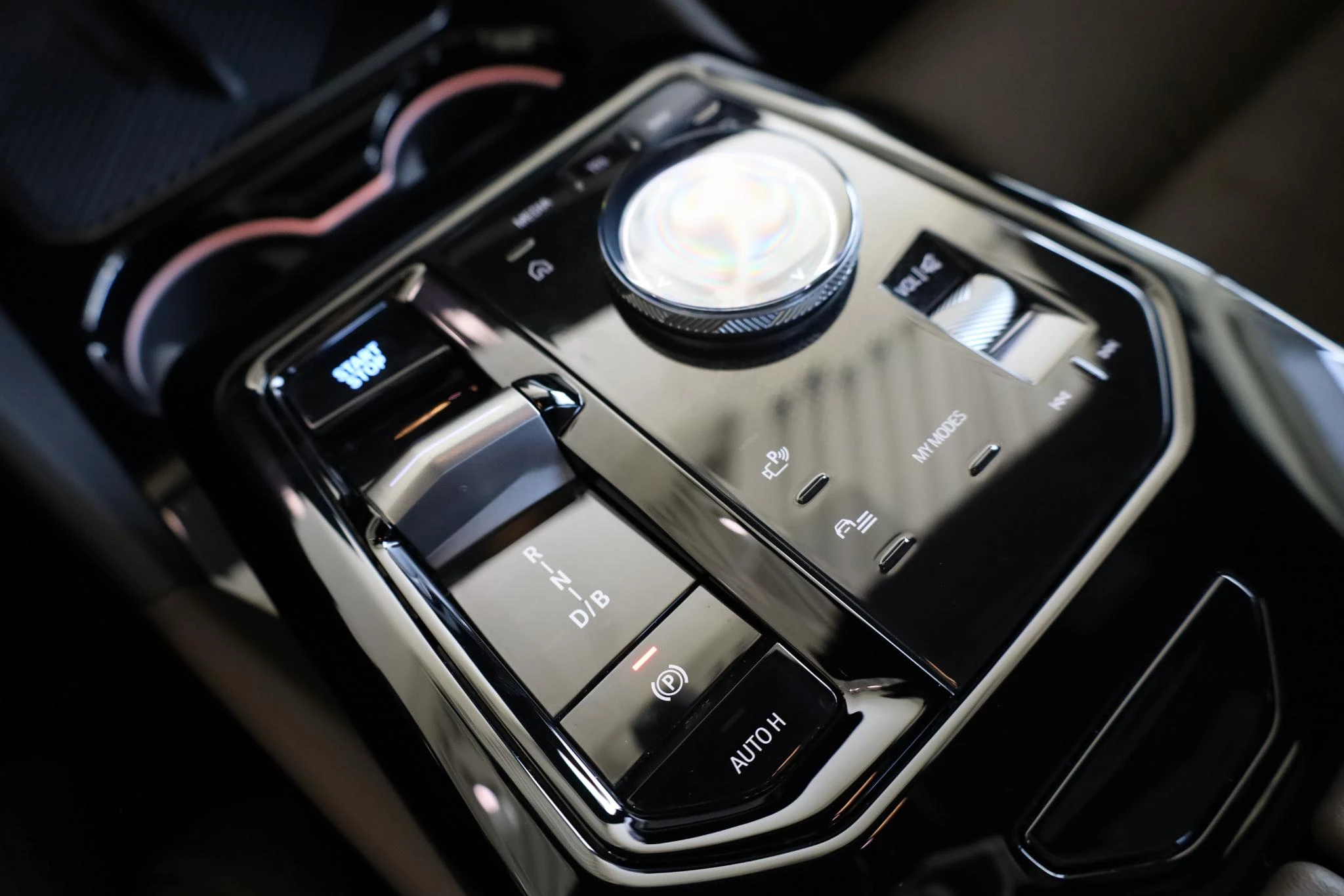 Hoofdafbeelding BMW i5