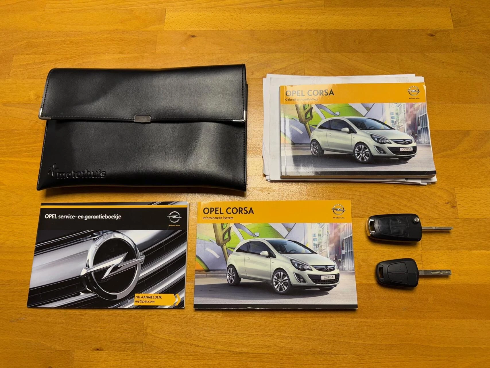 Hoofdafbeelding Opel Corsa