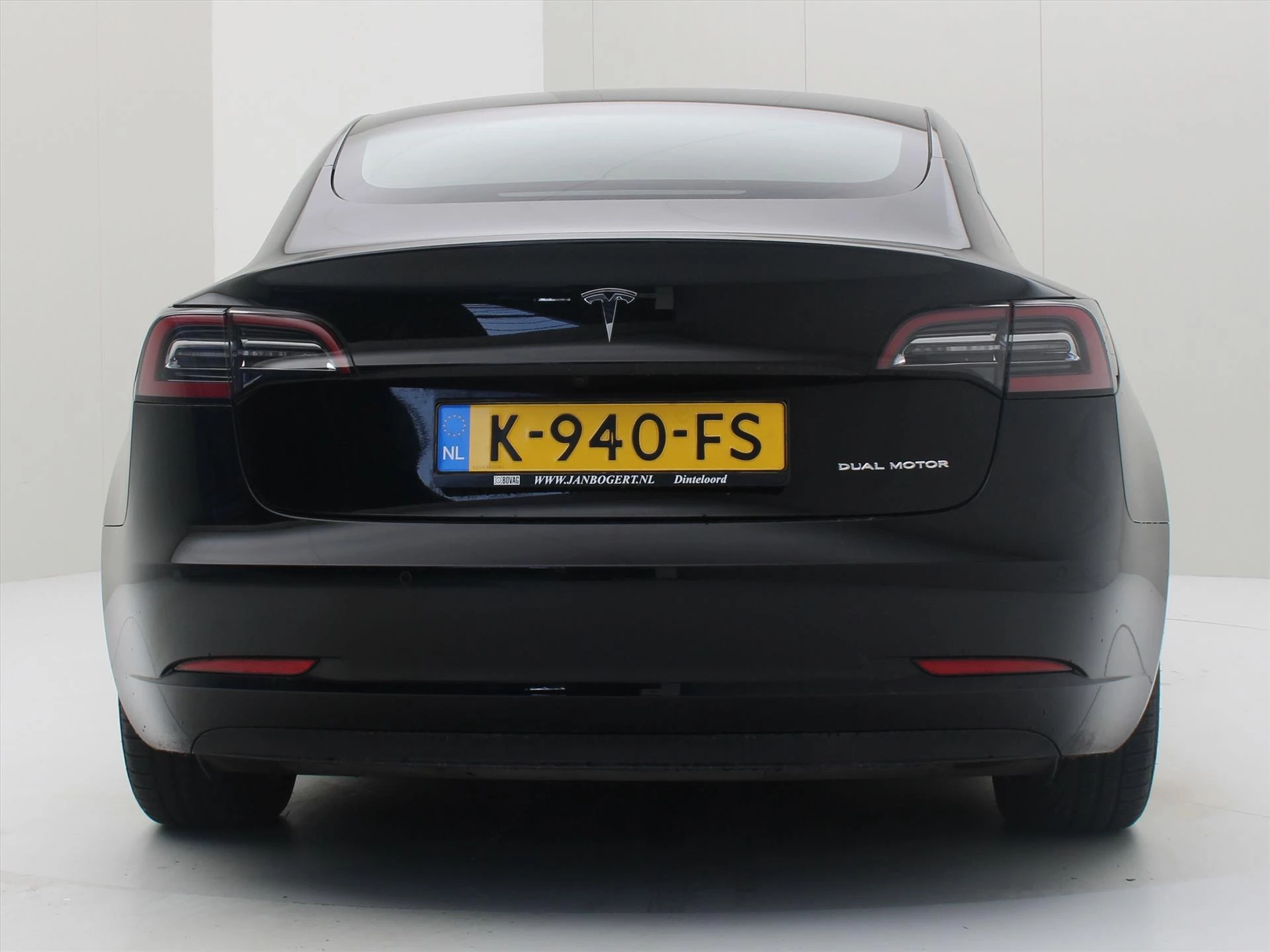 Hoofdafbeelding Tesla Model 3