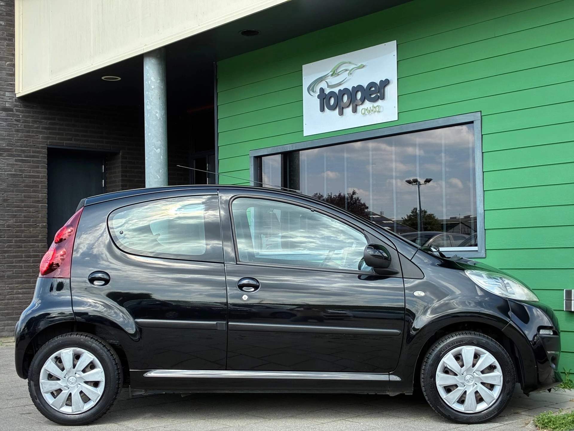 Hoofdafbeelding Peugeot 107