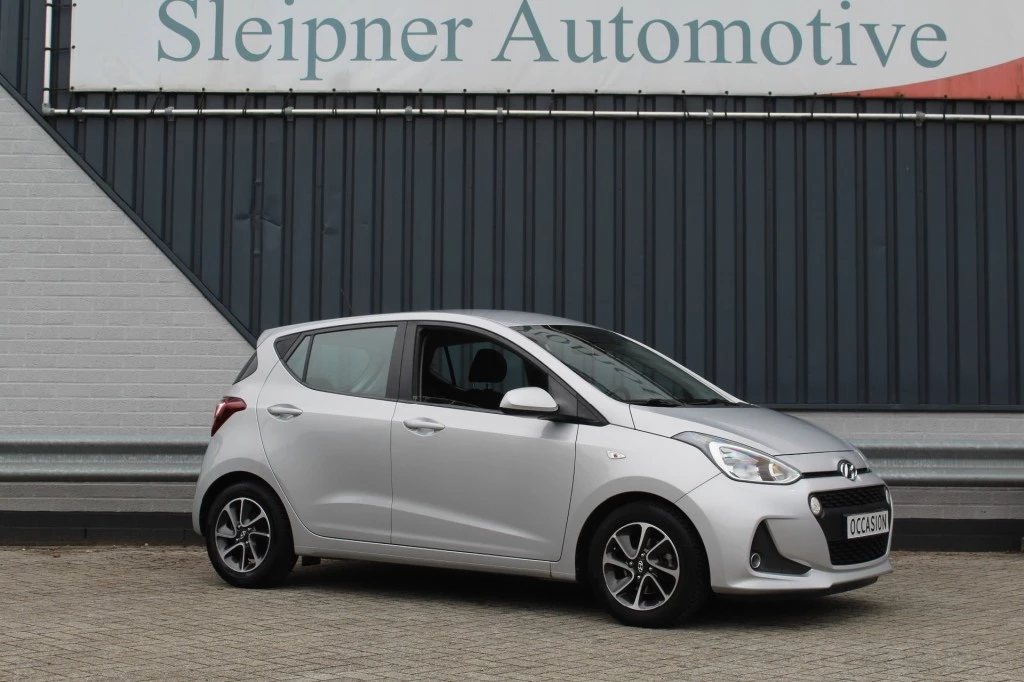 Hoofdafbeelding Hyundai i10