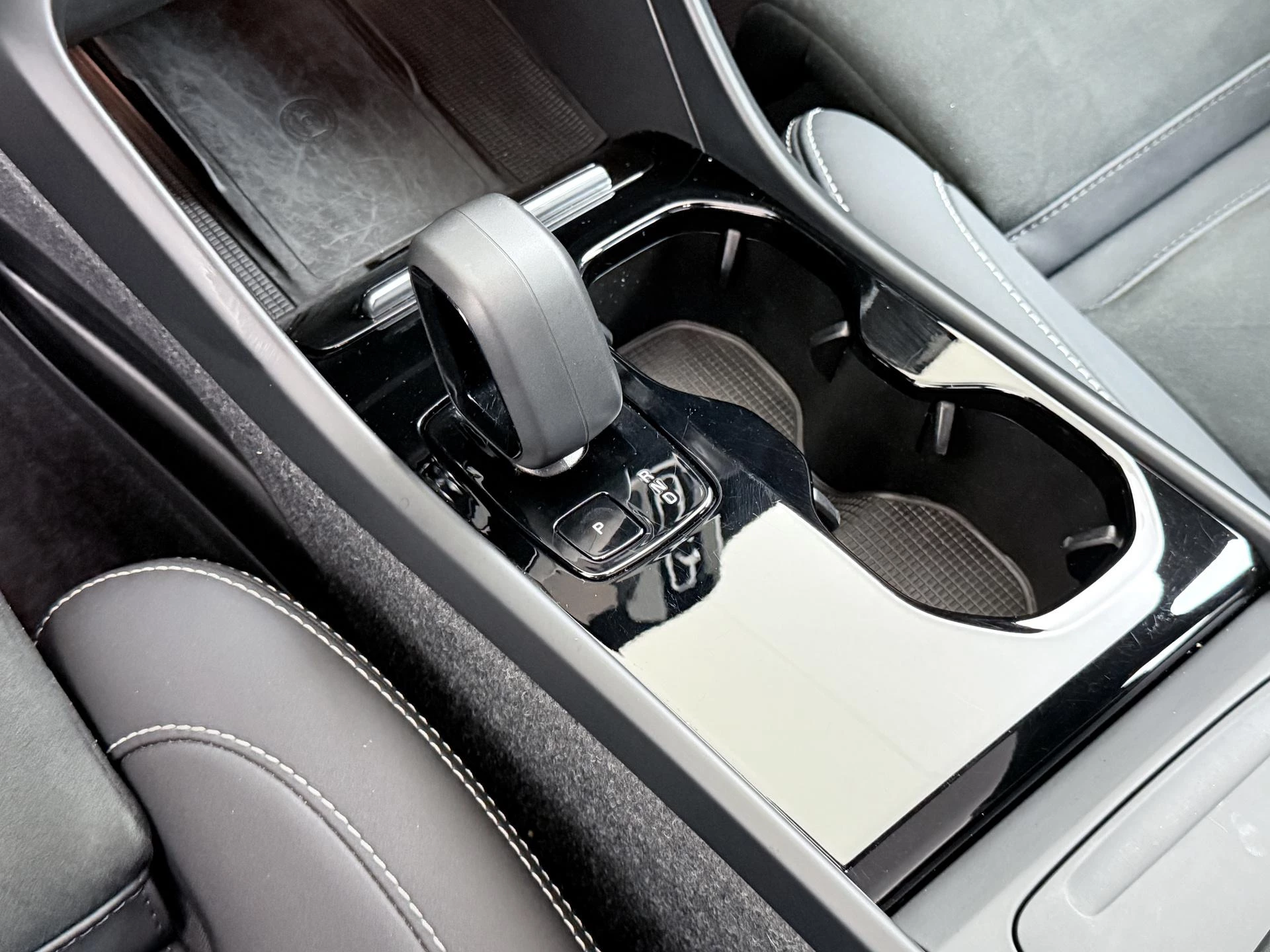 Hoofdafbeelding Volvo C40