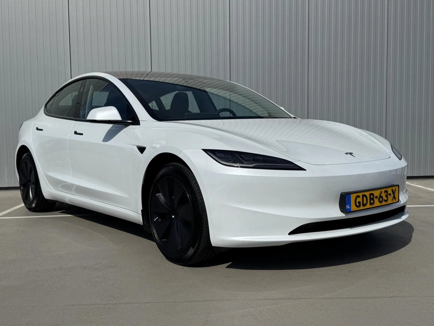 Hoofdafbeelding Tesla Model 3