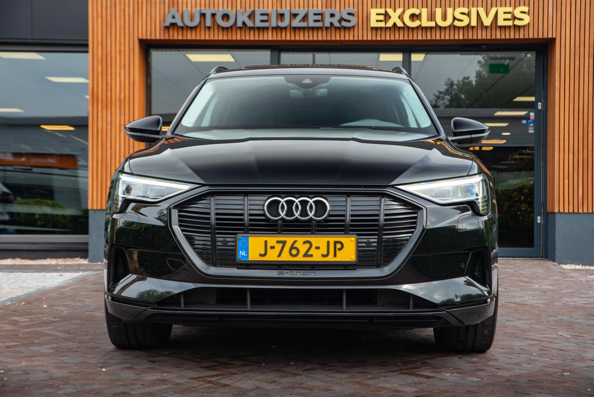 Hoofdafbeelding Audi e-tron