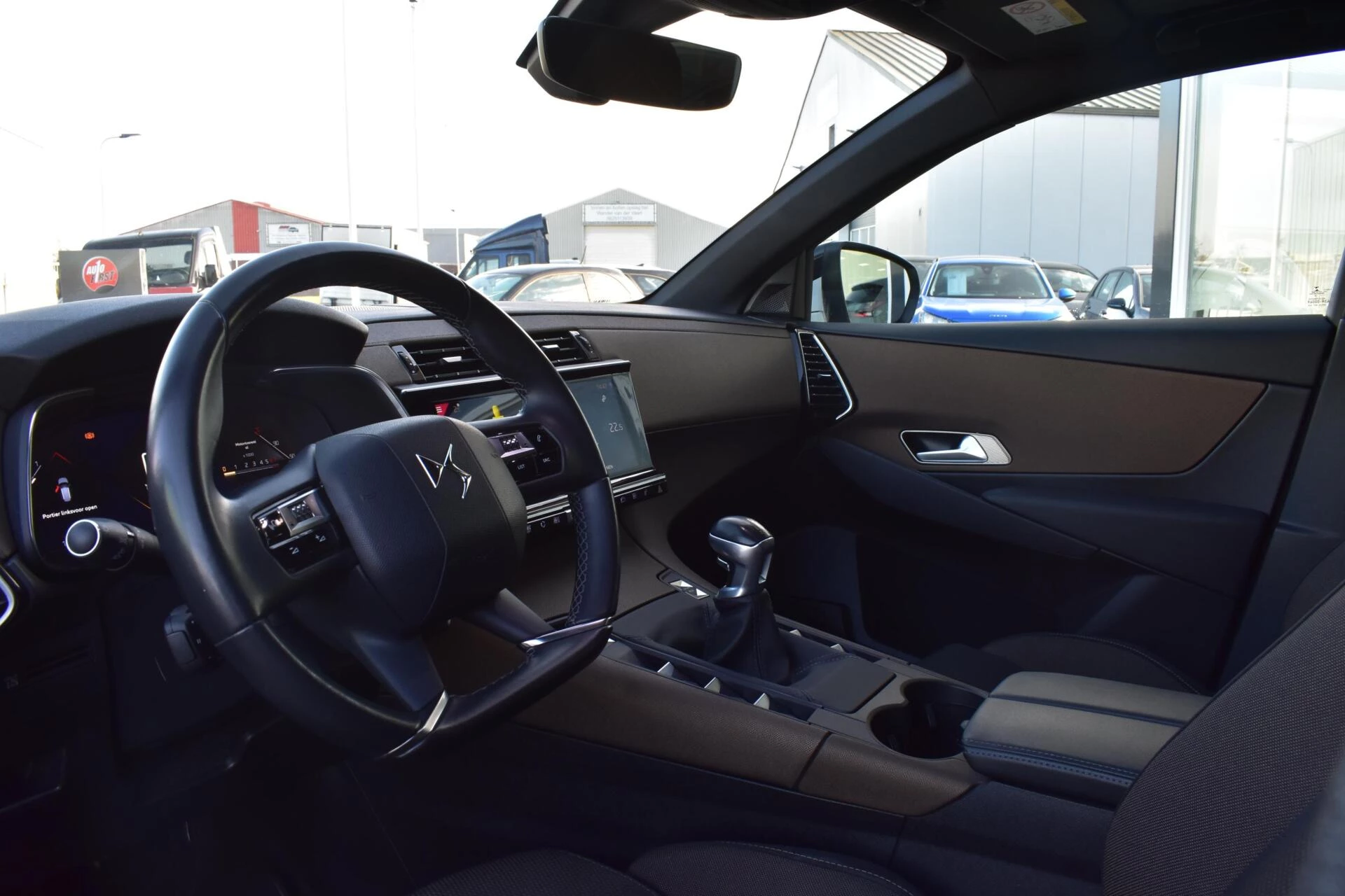 Hoofdafbeelding DS DS 7