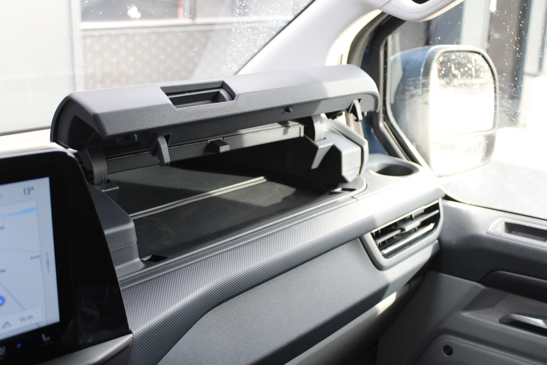 Hoofdafbeelding Ford E-Transit Custom