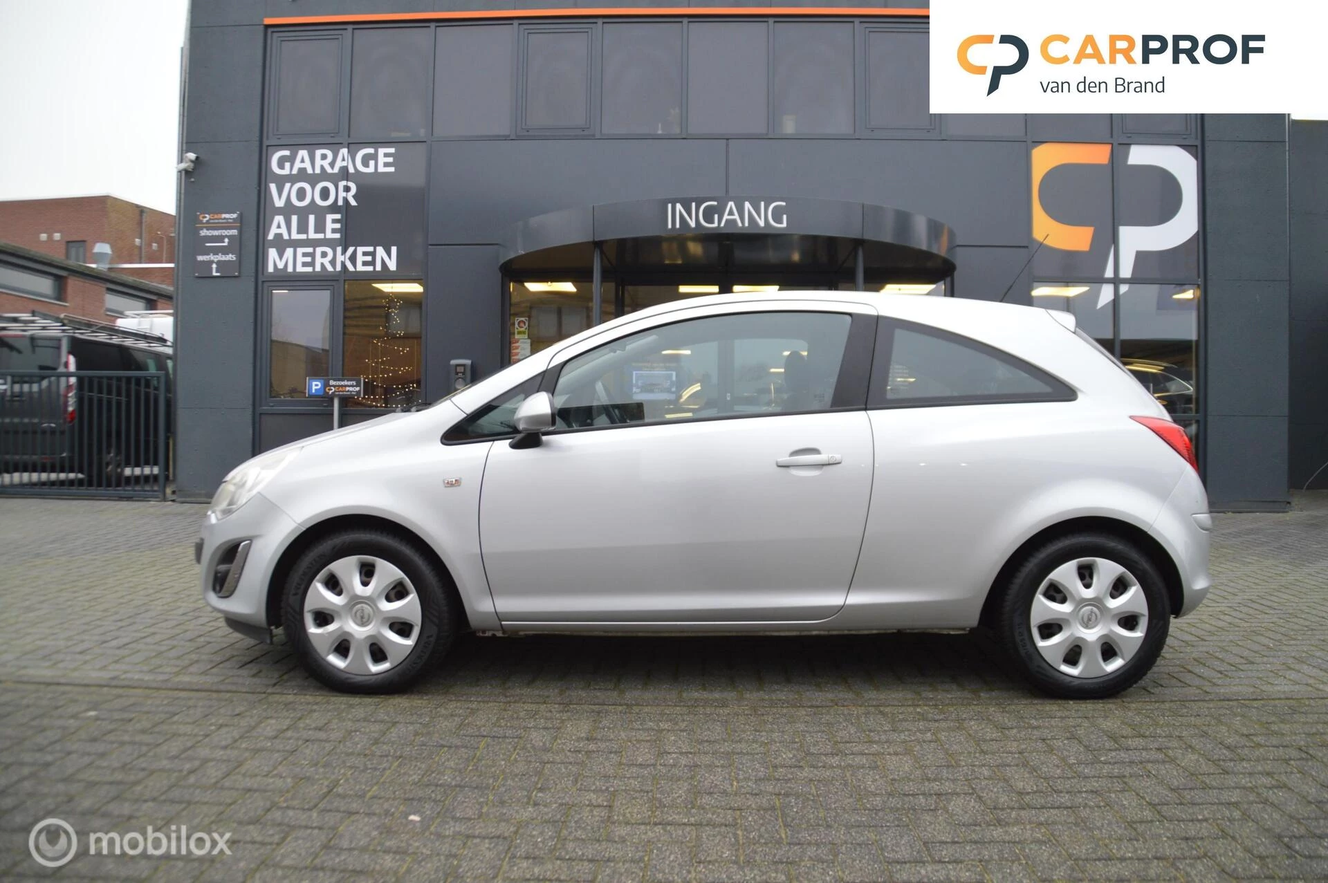 Hoofdafbeelding Opel Corsa