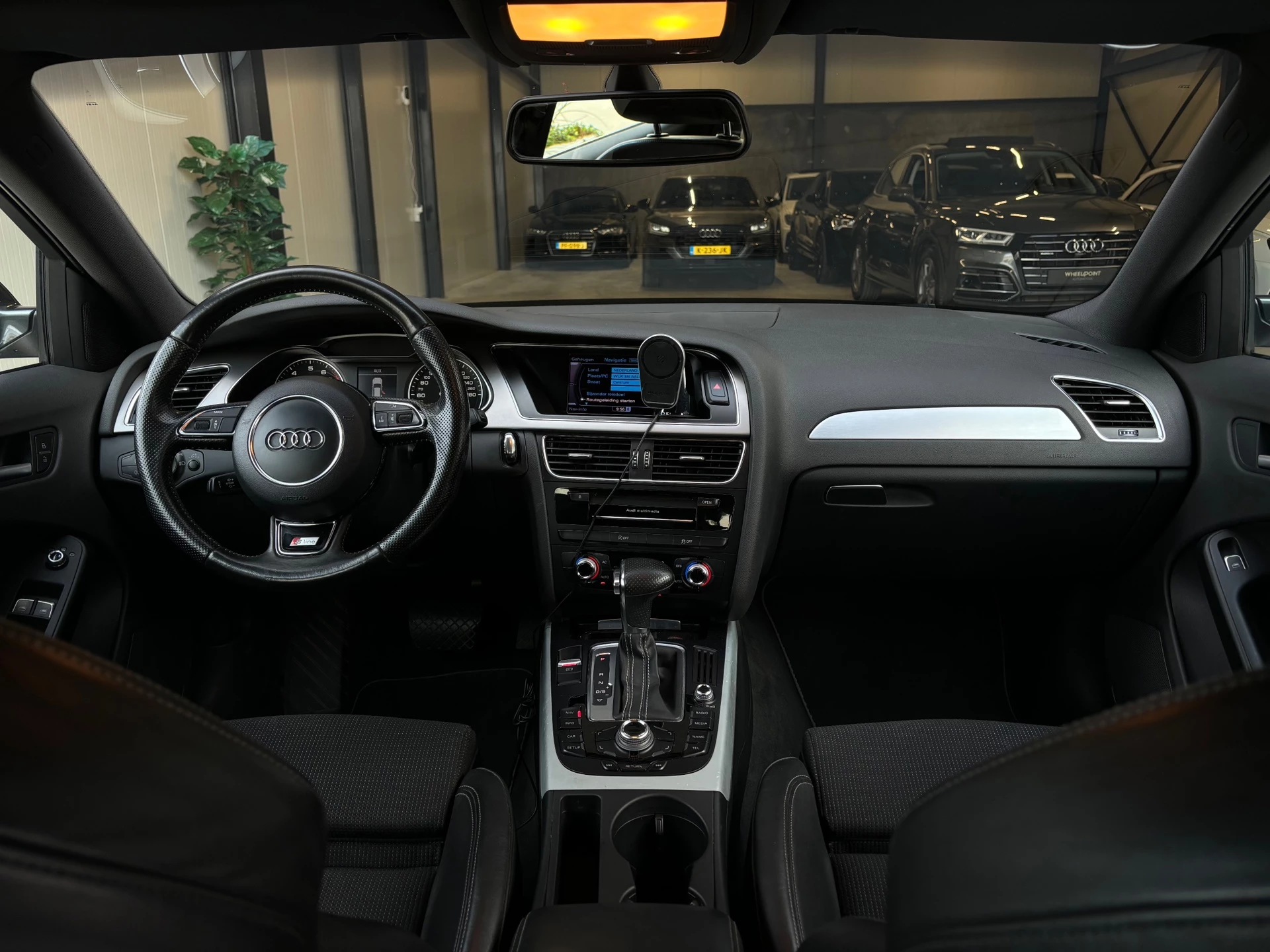Hoofdafbeelding Audi A4