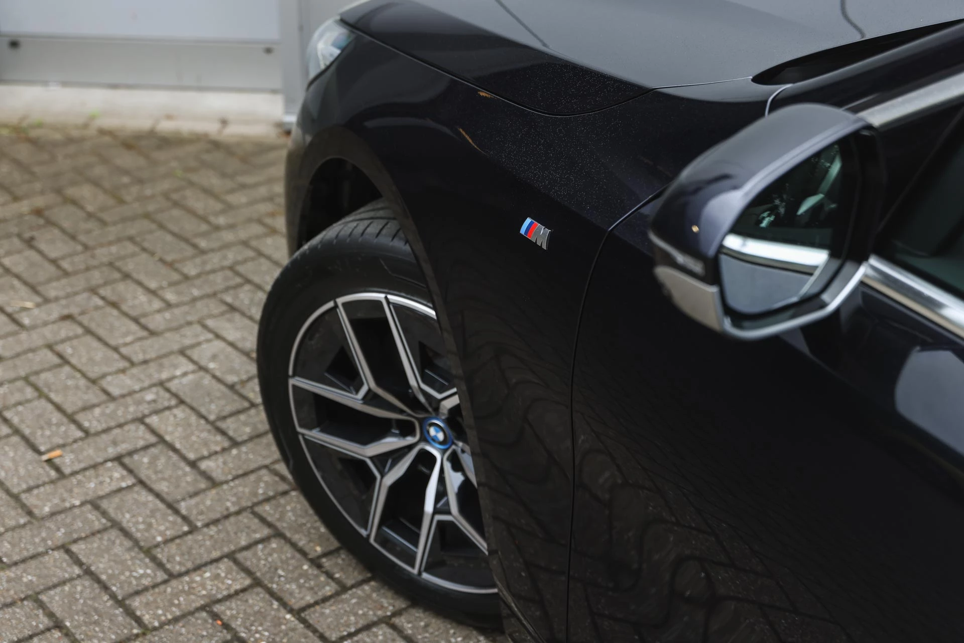 Hoofdafbeelding BMW i5