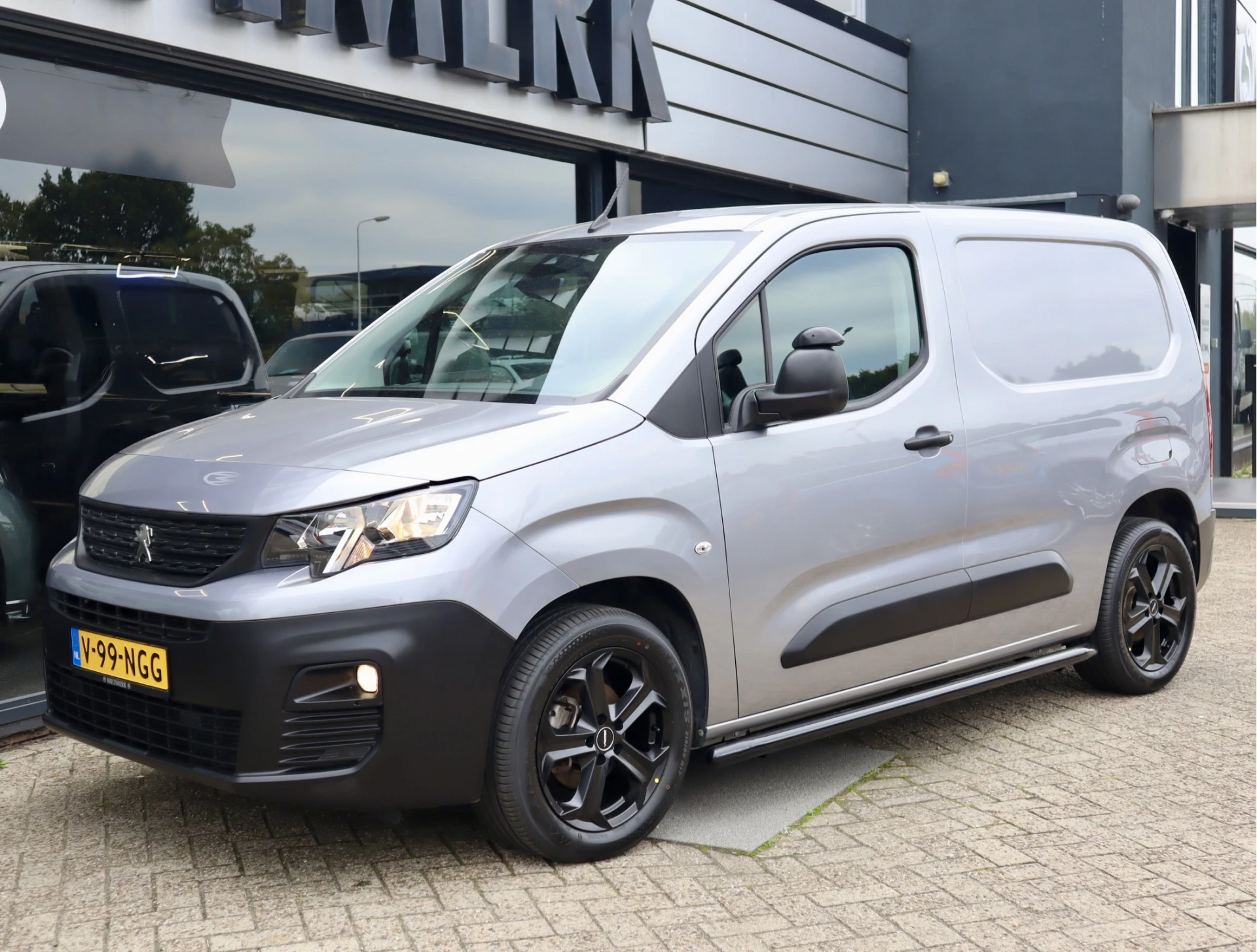 Hoofdafbeelding Peugeot Partner