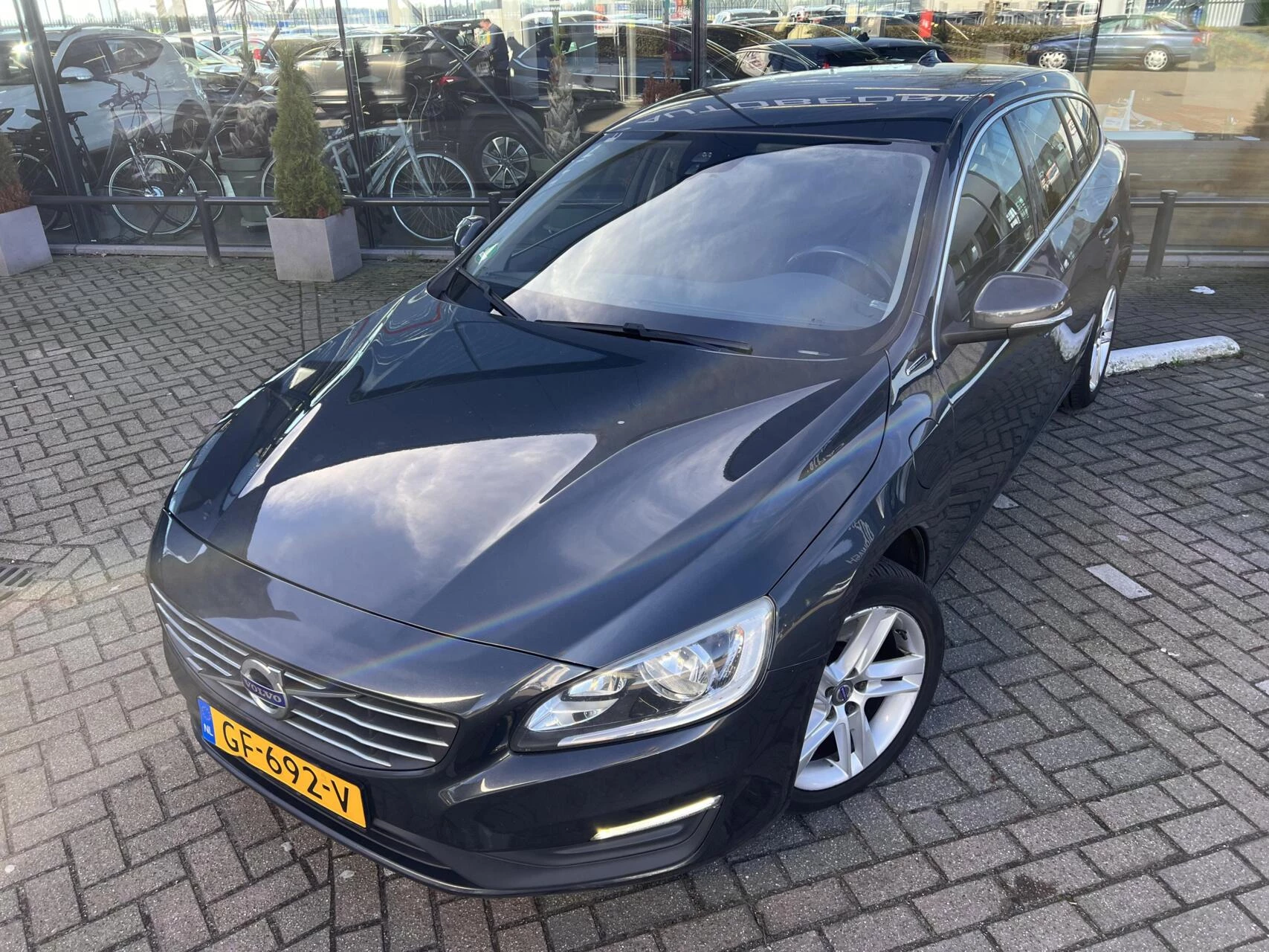 Hoofdafbeelding Volvo V60