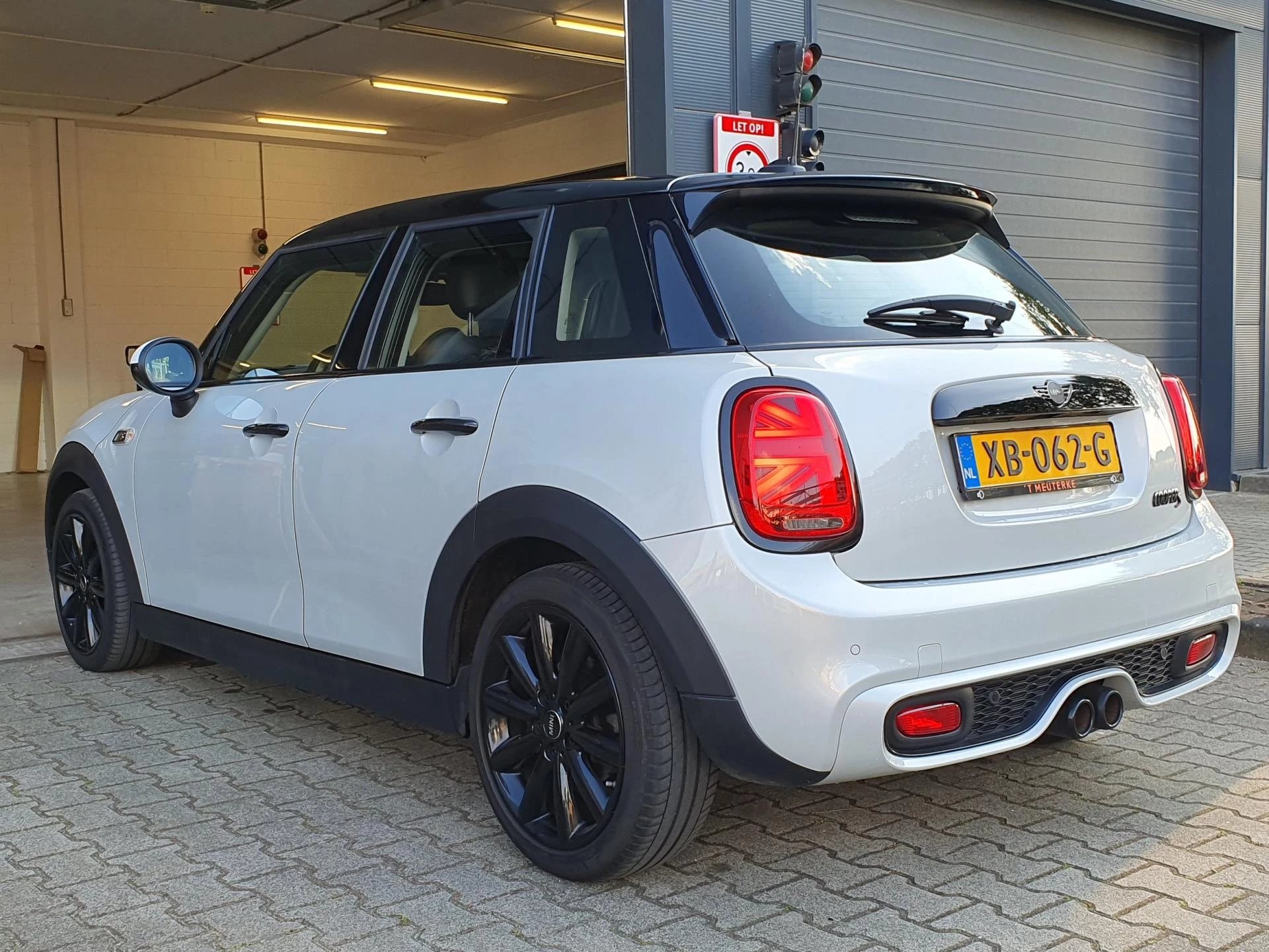 Hoofdafbeelding MINI Cooper S