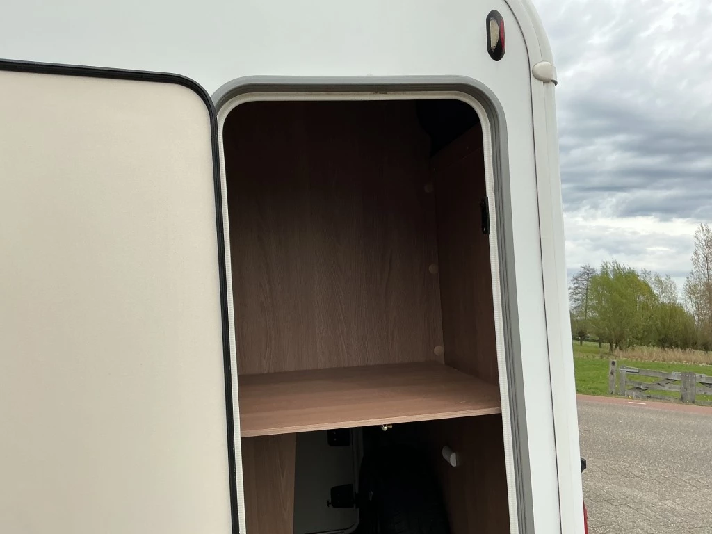 Hoofdafbeelding Bürstner Ixeo Bt6801