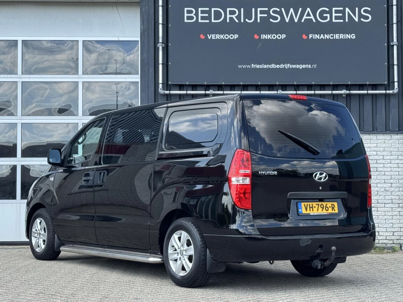 Hoofdafbeelding Hyundai H300