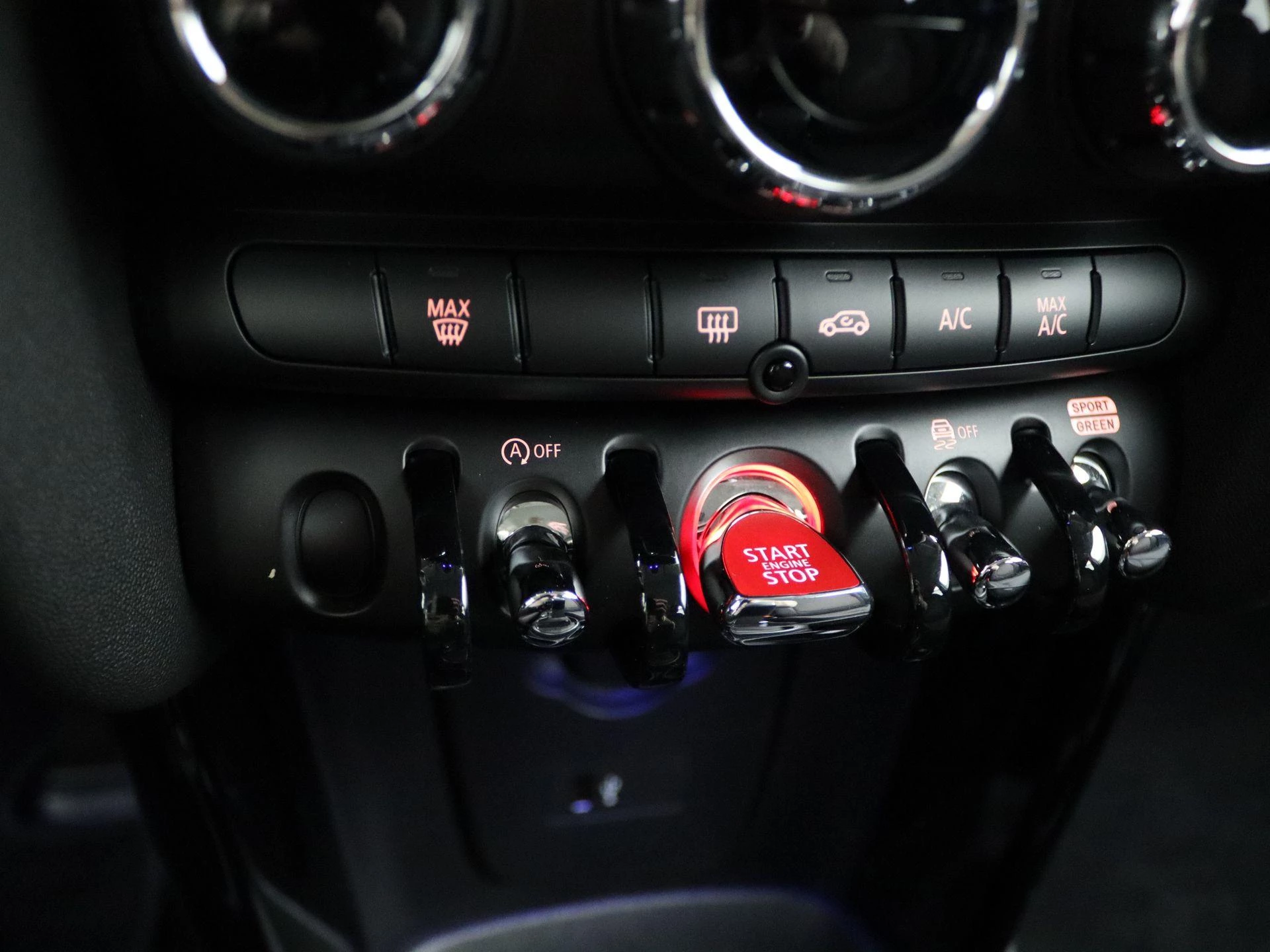 Hoofdafbeelding MINI 5-deurs