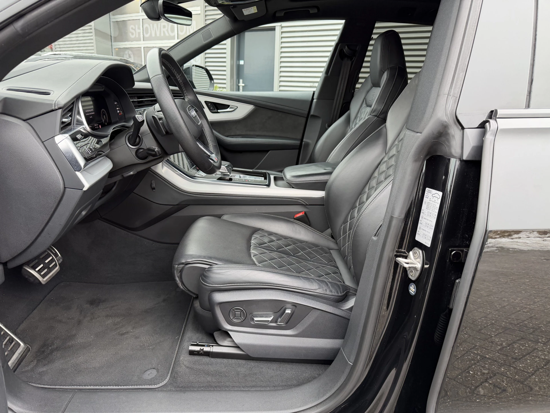 Hoofdafbeelding Audi Q8