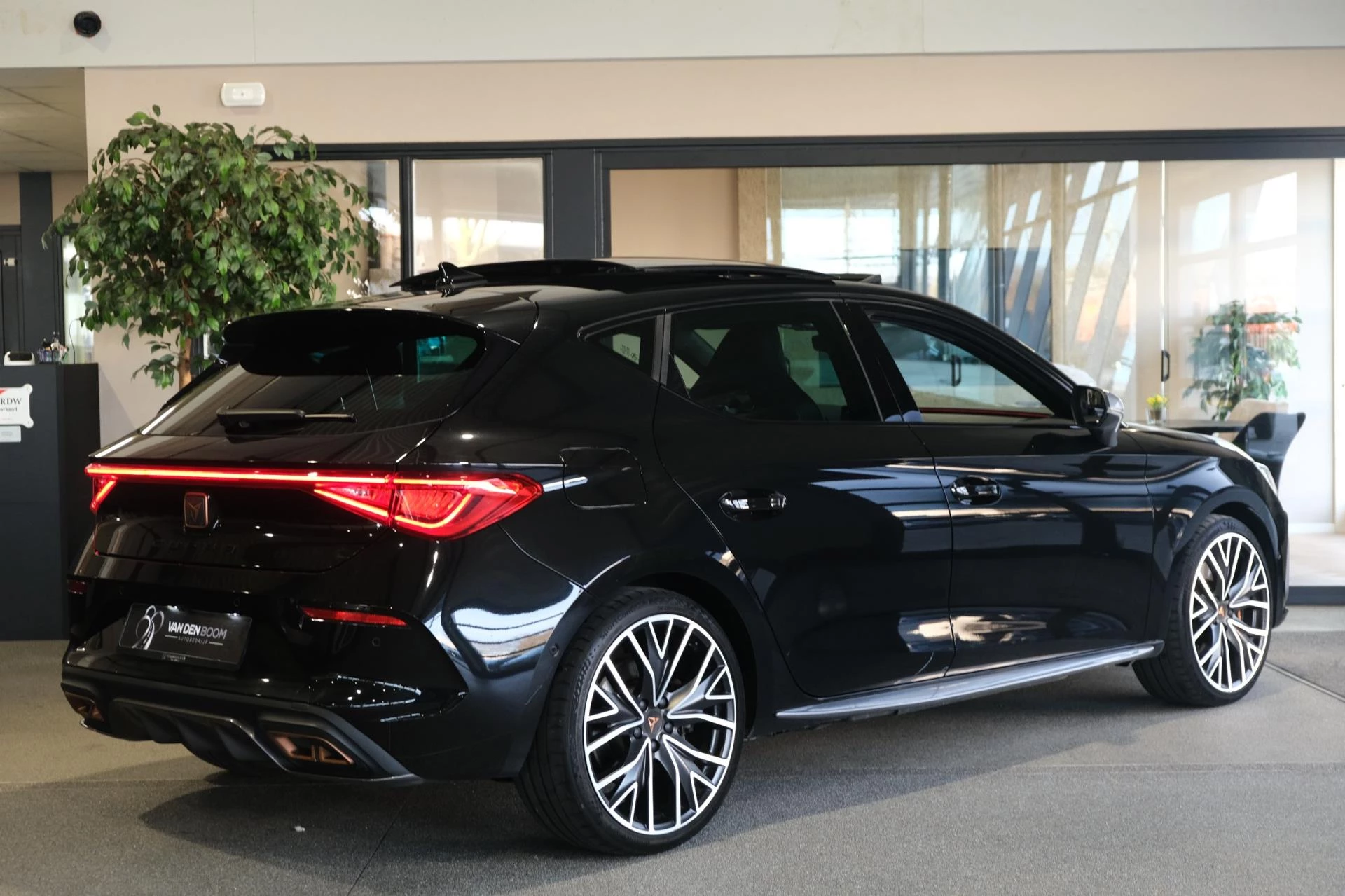 Hoofdafbeelding CUPRA Leon