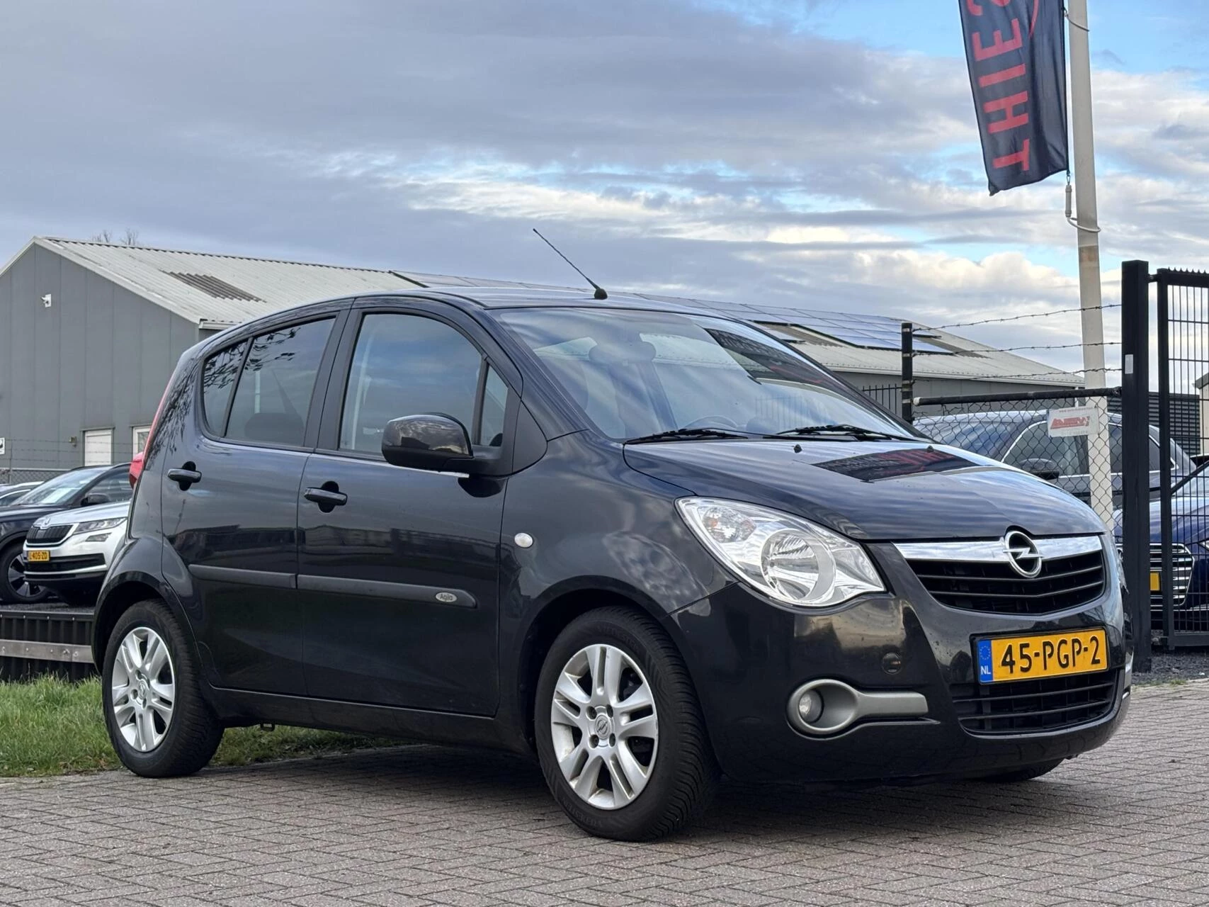 Hoofdafbeelding Opel Agila
